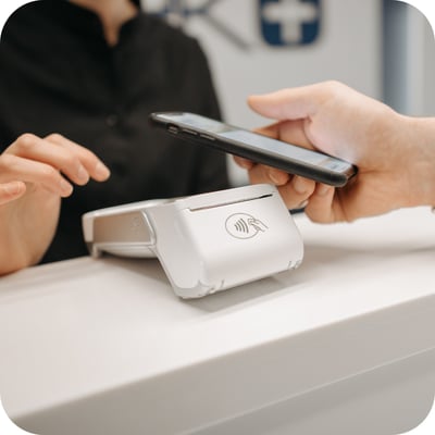 platnosc-na-terminalu-pax-920