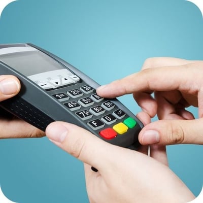 Polska Bezgotówkowa – jak księgować fakturę