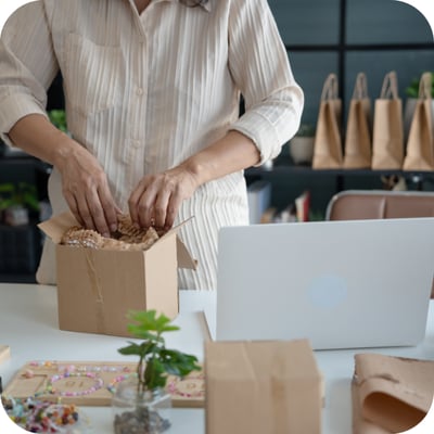 Rynek e-commerce w Polsce i na świecie – najważniejsze trendy rozwojowe